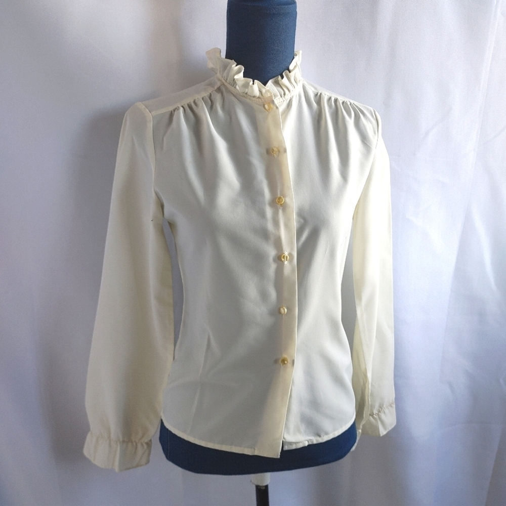 Vintage Cottage Ruffle Collar Button Down Shirt blouse